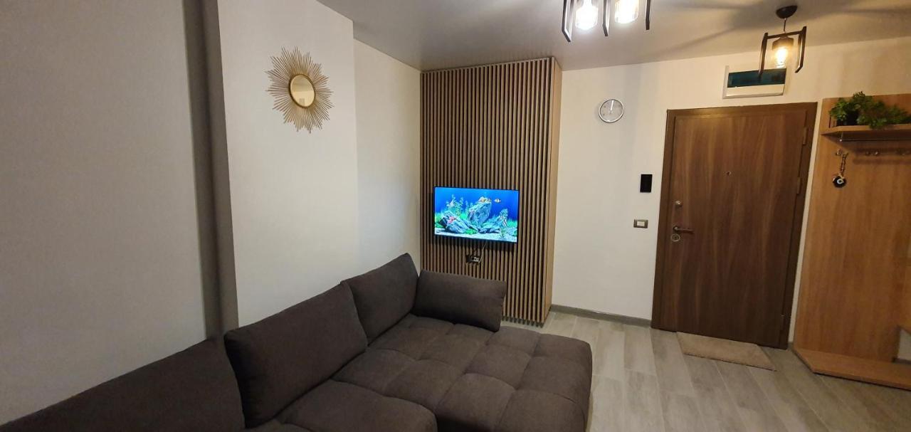 Helin Apartament By Alezzi N10 Нэводари Экстерьер фото